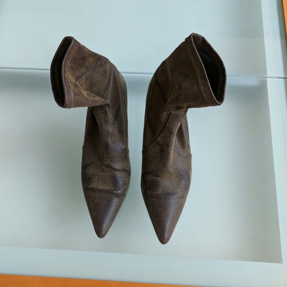 Donald Pliner Stretch Ankle Boot